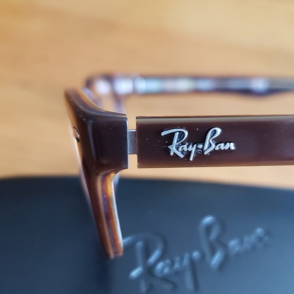 Ray Ban brown eyeglasses with case - Picture 9 of 11